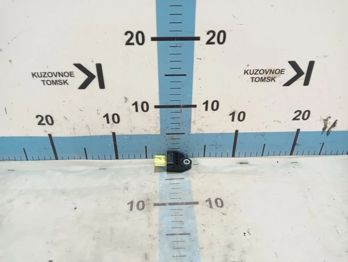 Датчик air bag Toyota Land Cruiser Prado 2021 J150