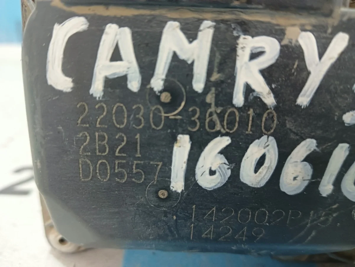 Дроссельная заслонка Toyota Camry 2013 XV50