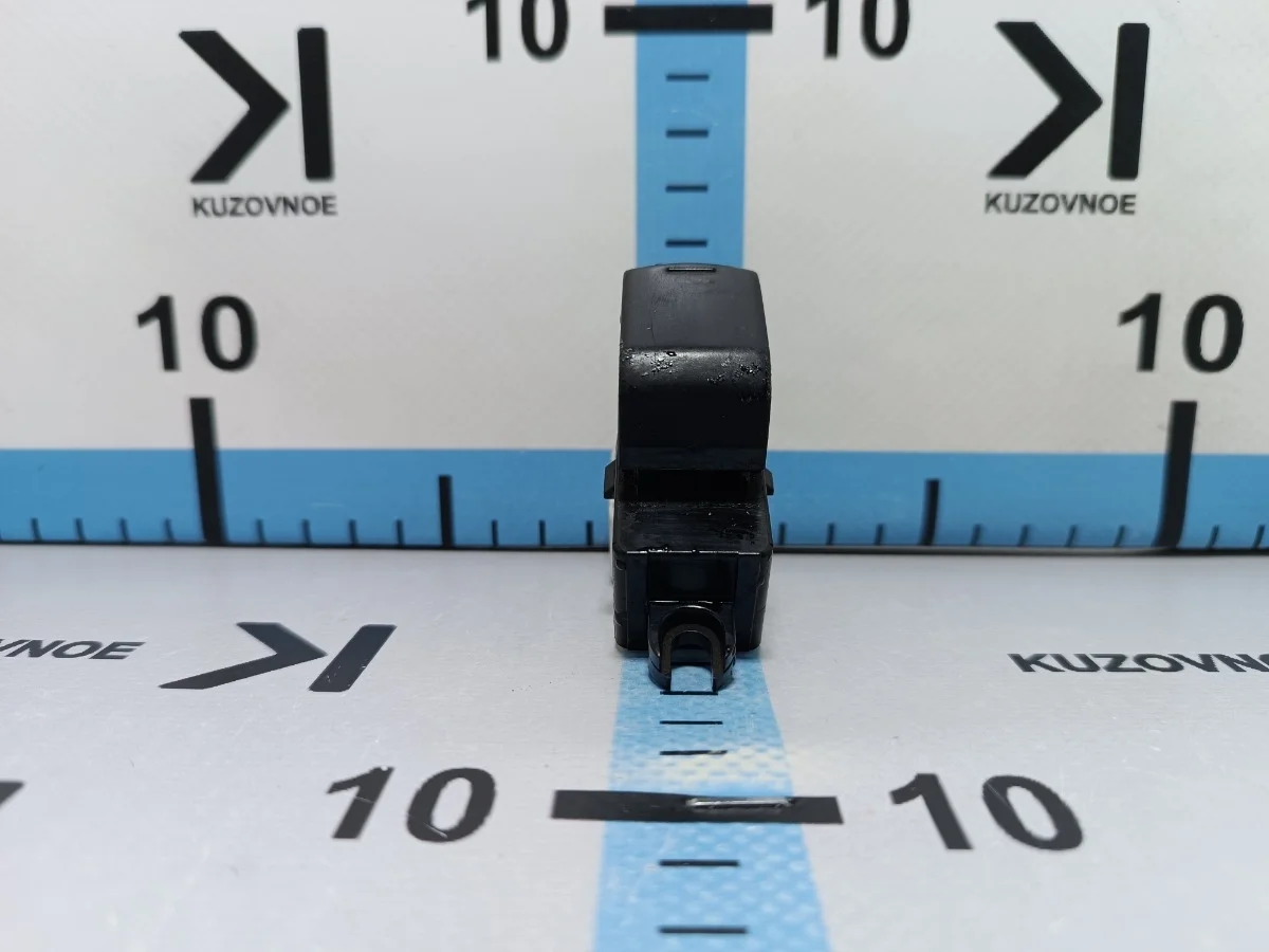 Кнопка стеклоподъемника Infiniti FX35 2003 S50