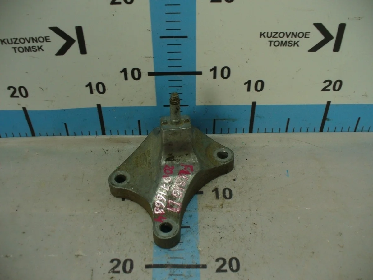 Кронштейн кпп Ford Fusion 2007 CBK