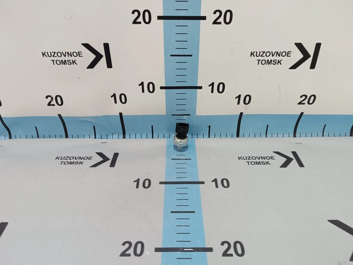 Датчик кондиционера Genesis G70 2018 IK