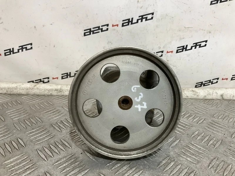 Насос гидроусилителя Audi A4 2010 8K0145153F B8 2.0