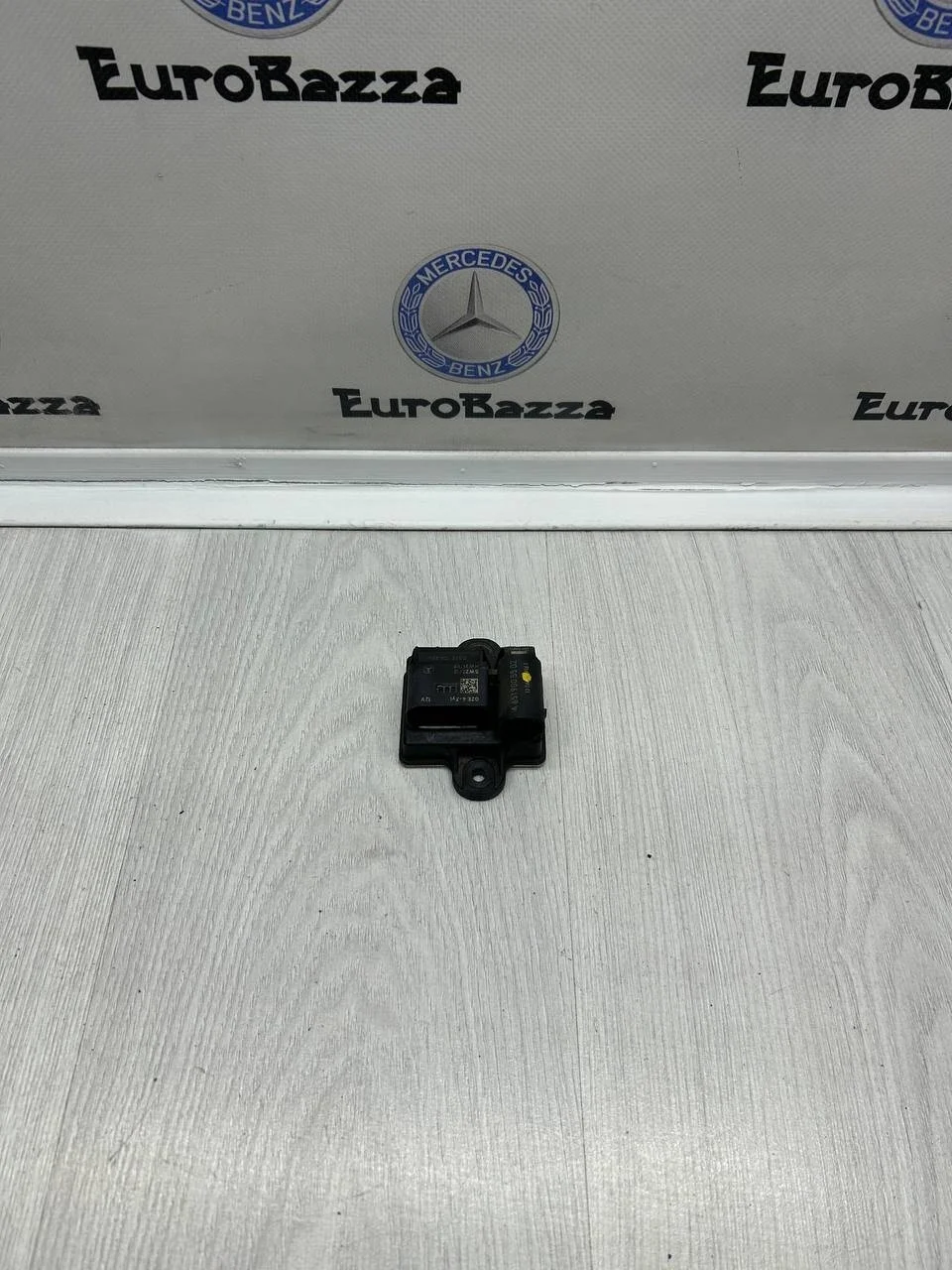 Реле предпускового подогрева Mercedes Om651