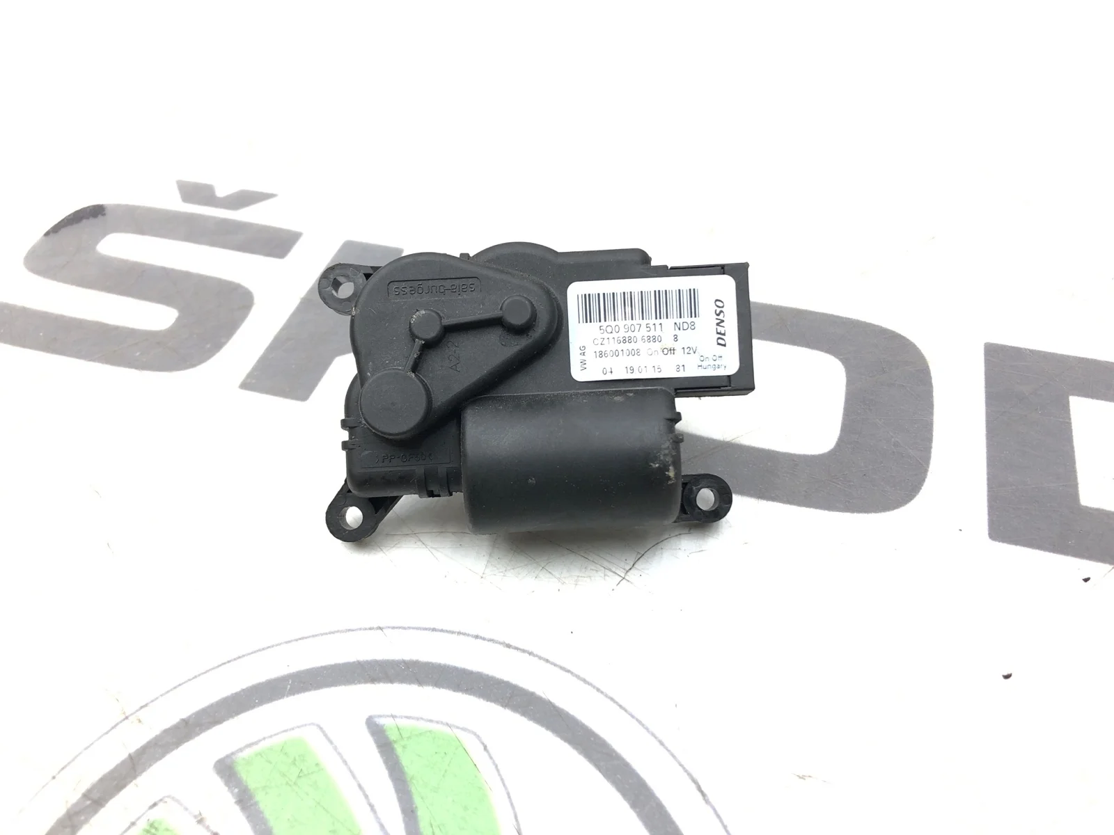 Сервопривод заслонки печки Skoda Octavia 2015 5Q0907511 A7 (5E) 1.2 CJZA
