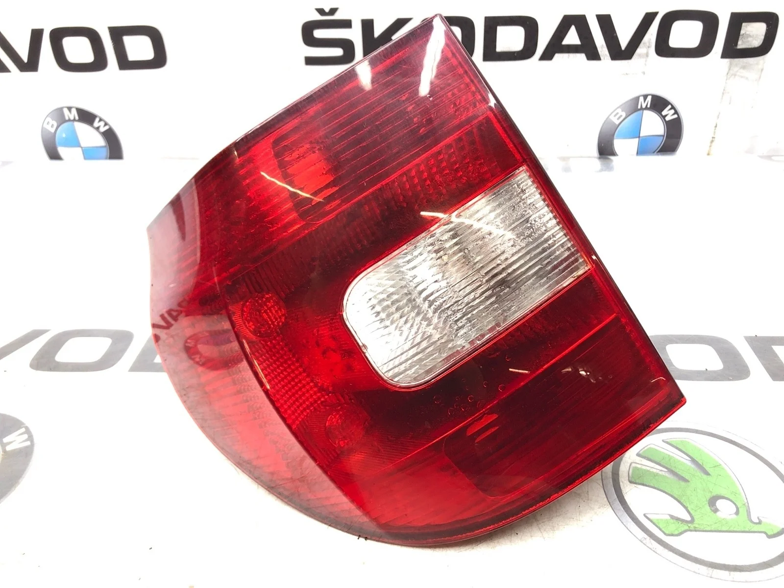 Фонарь Skoda Yeti 2011 5L0945111 5L 2.0 CFHF, левый