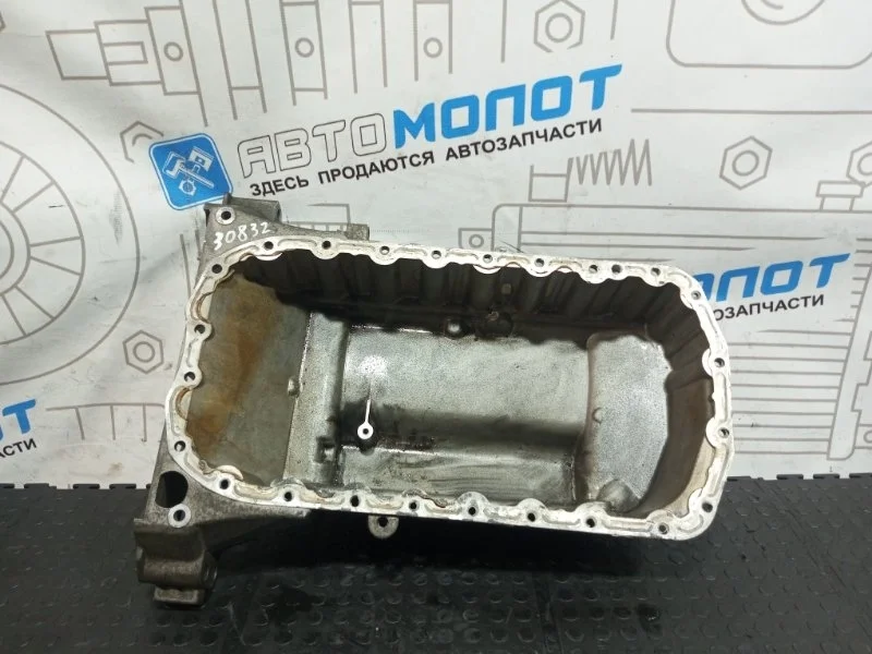 Поддон двигателя Mitsubishi Galant