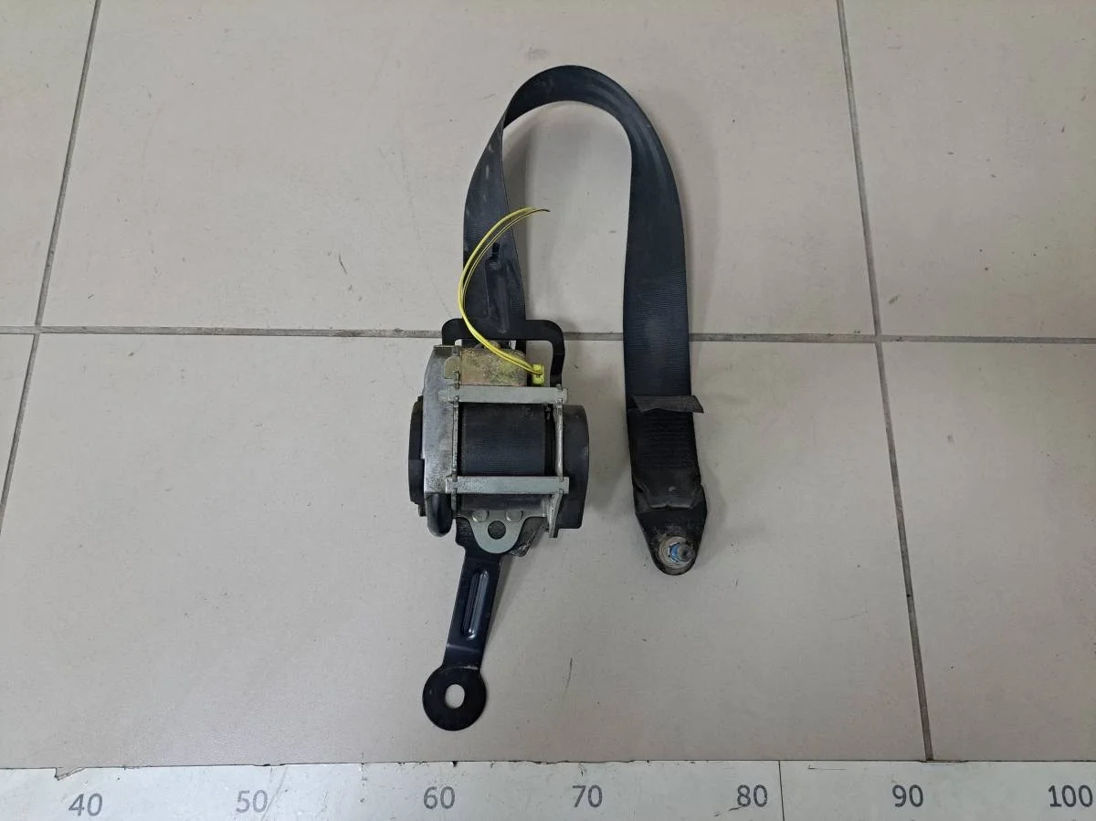 Ремень безопасности с пиропатроном Nissan Primera P12 2002-2007
