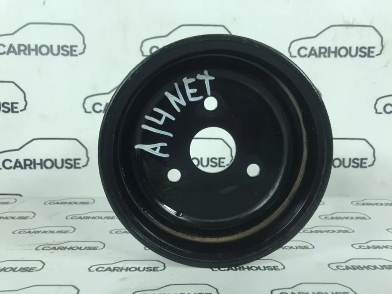 Шкив помпы Chevrolet Cruze 1.8 F18D4