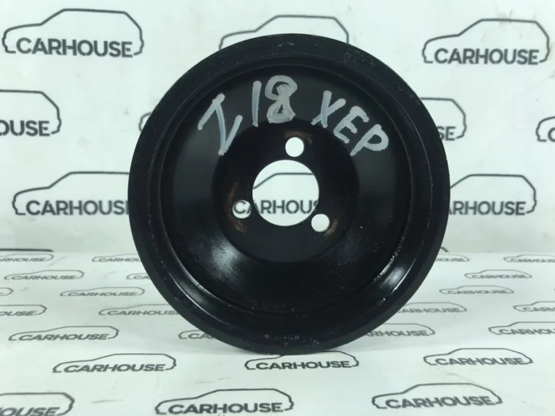 Шкив помпы Chevrolet Cruze 1.8 F18D4