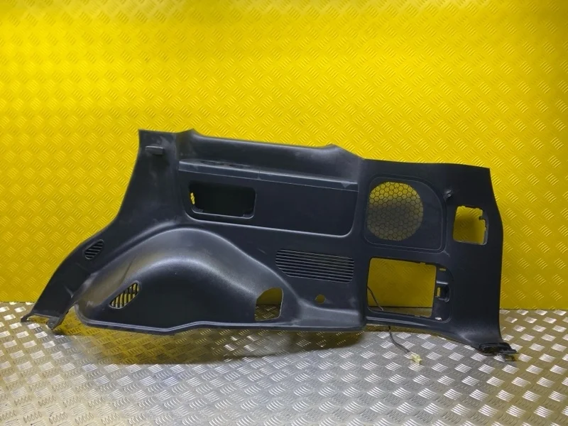Обшивка багажника Lexus LX 570 2007-2012 2010