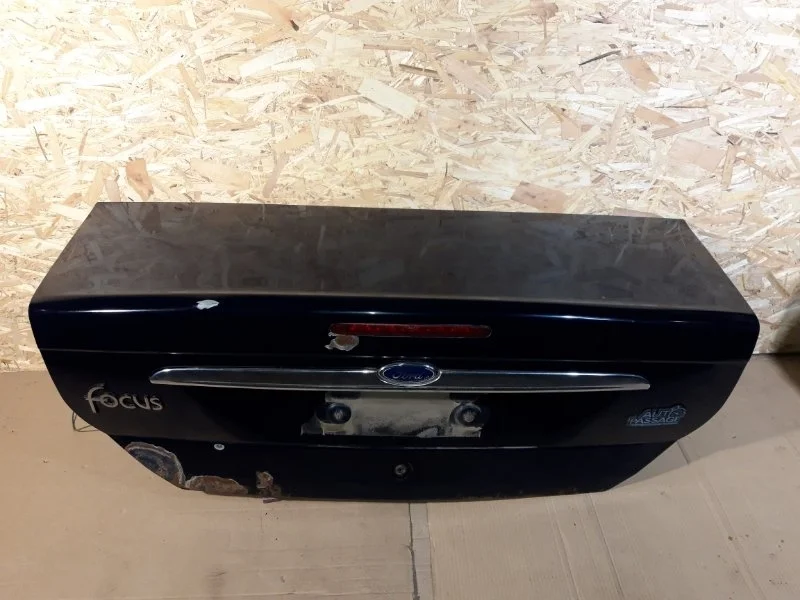 Крышка багажника Ford Focus 1 (98-05)