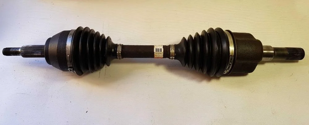Полуось передняя левая Ford Explorer 3 1L24 102532
