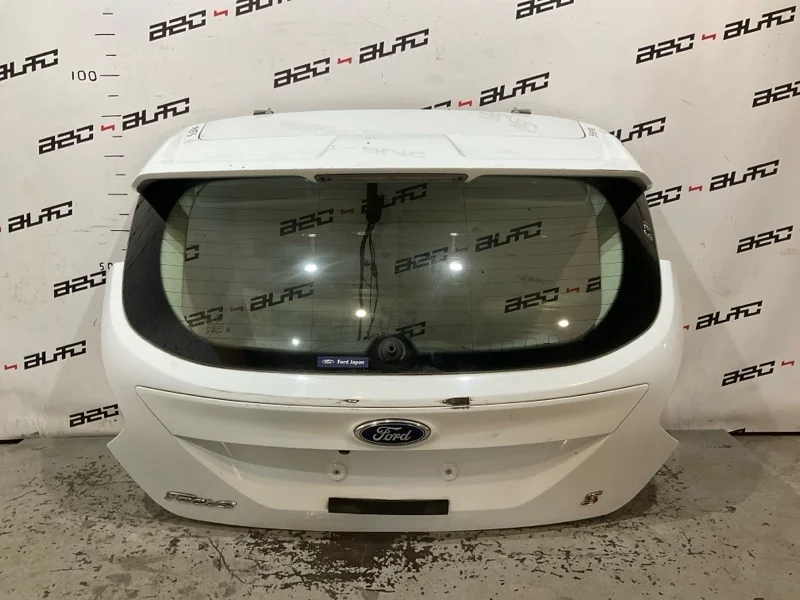 Крышка багажника Ford Focus 2014 1838957 3