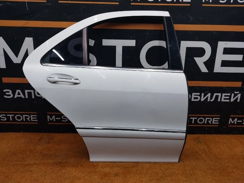 Дверь Mercedes-Benz -Class 2001 W220