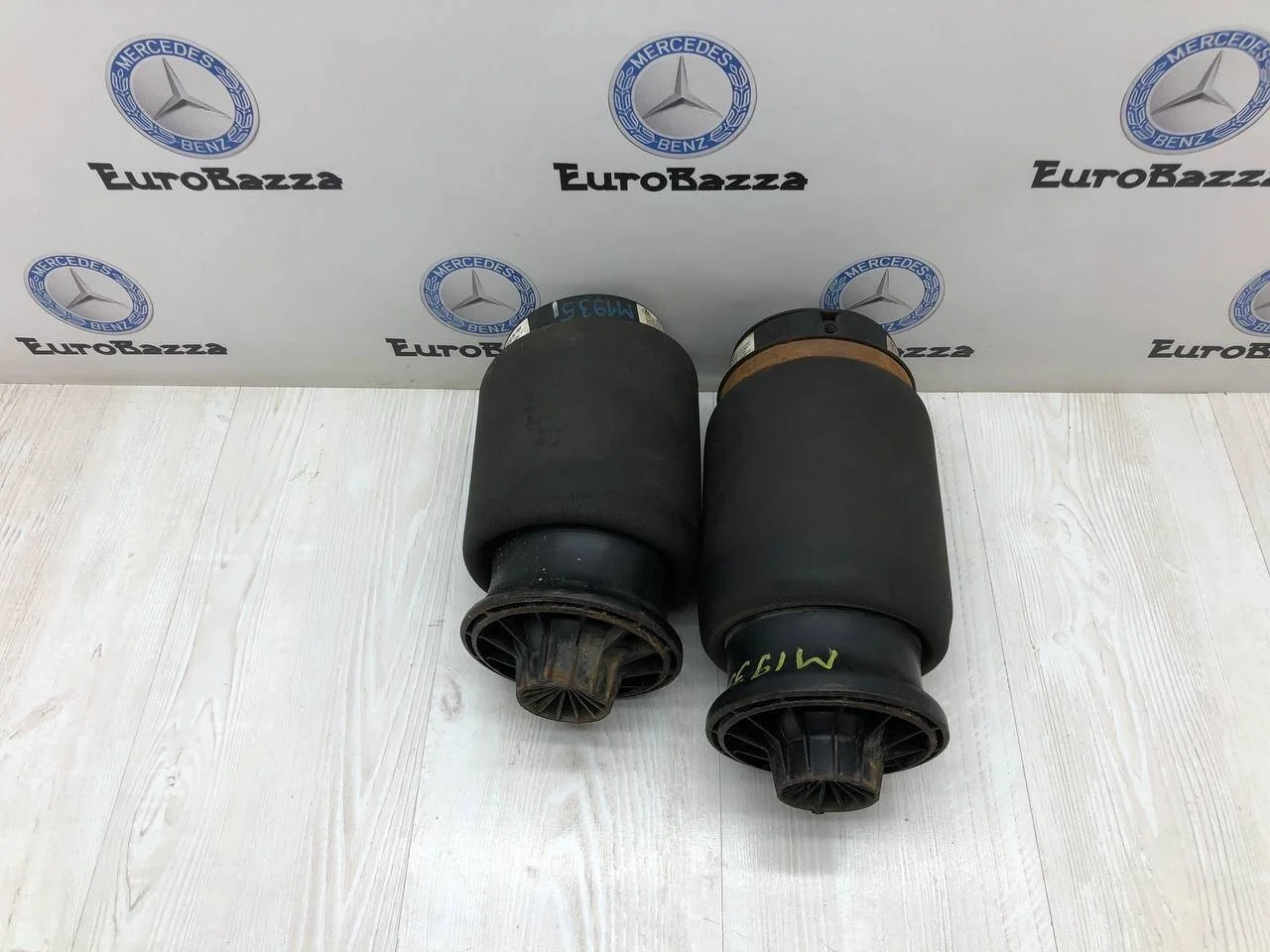 Пневмоподушка задняя Mercedes W164