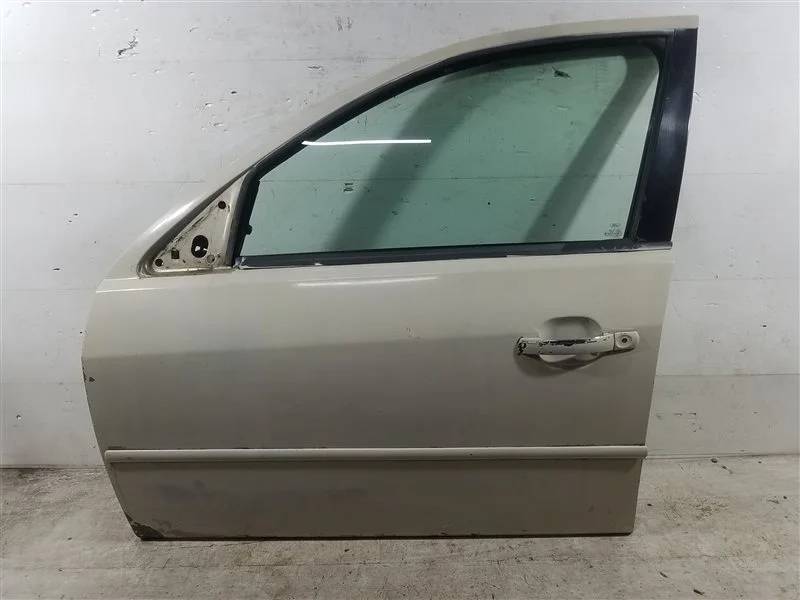 Дверь передняя левая Ford Mondeo 3 (00-07) СЕДАН