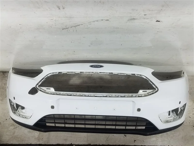Бампер передний Ford Focus 3 (14-19) 2016