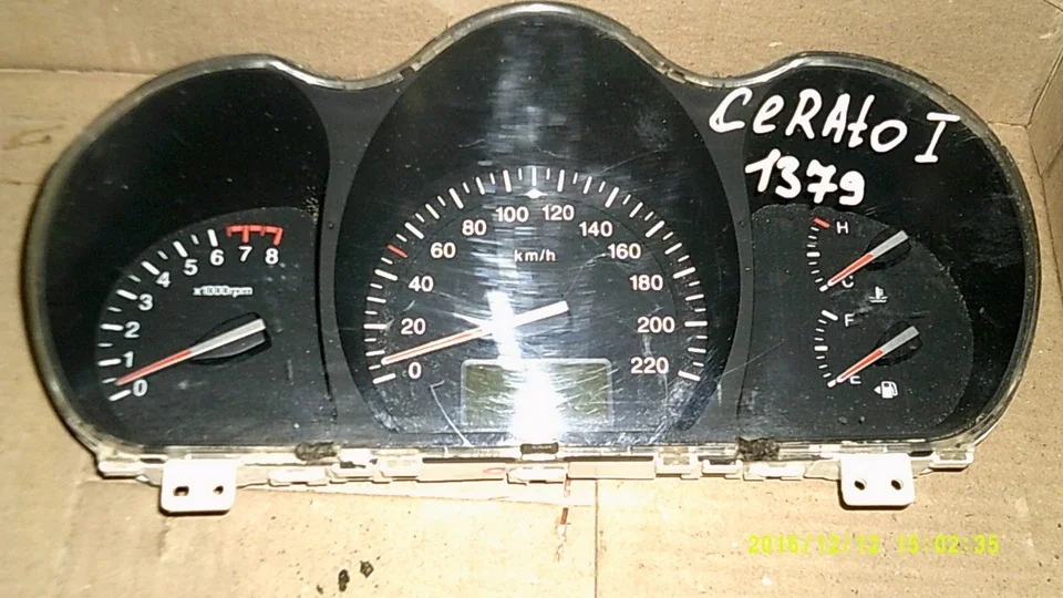 панель приборов Kia Cerato I (LD) 2003-2008