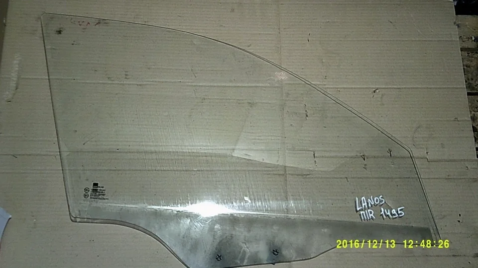 Стекло двери передней правой Chevrolet Lanos 2005-2009