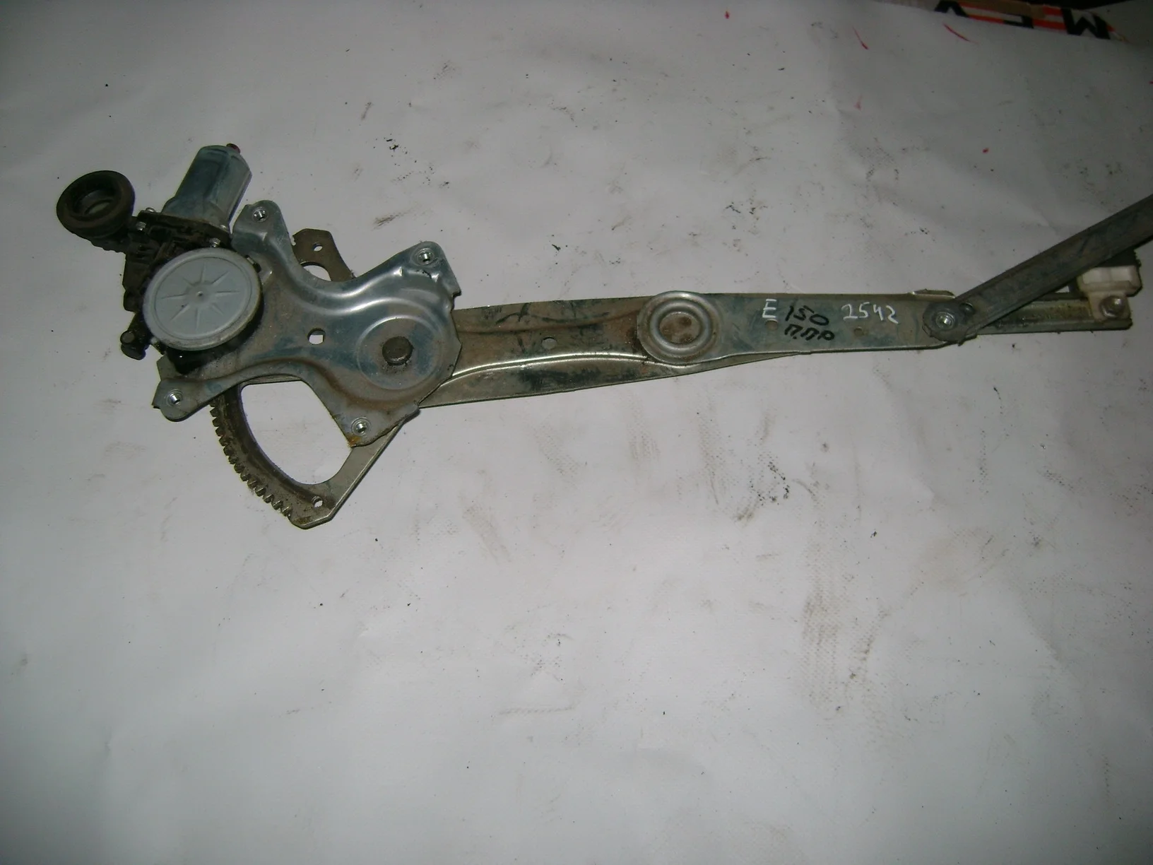 стеклоподъемник электр. Toyota Corolla (E150) 2006-2013
