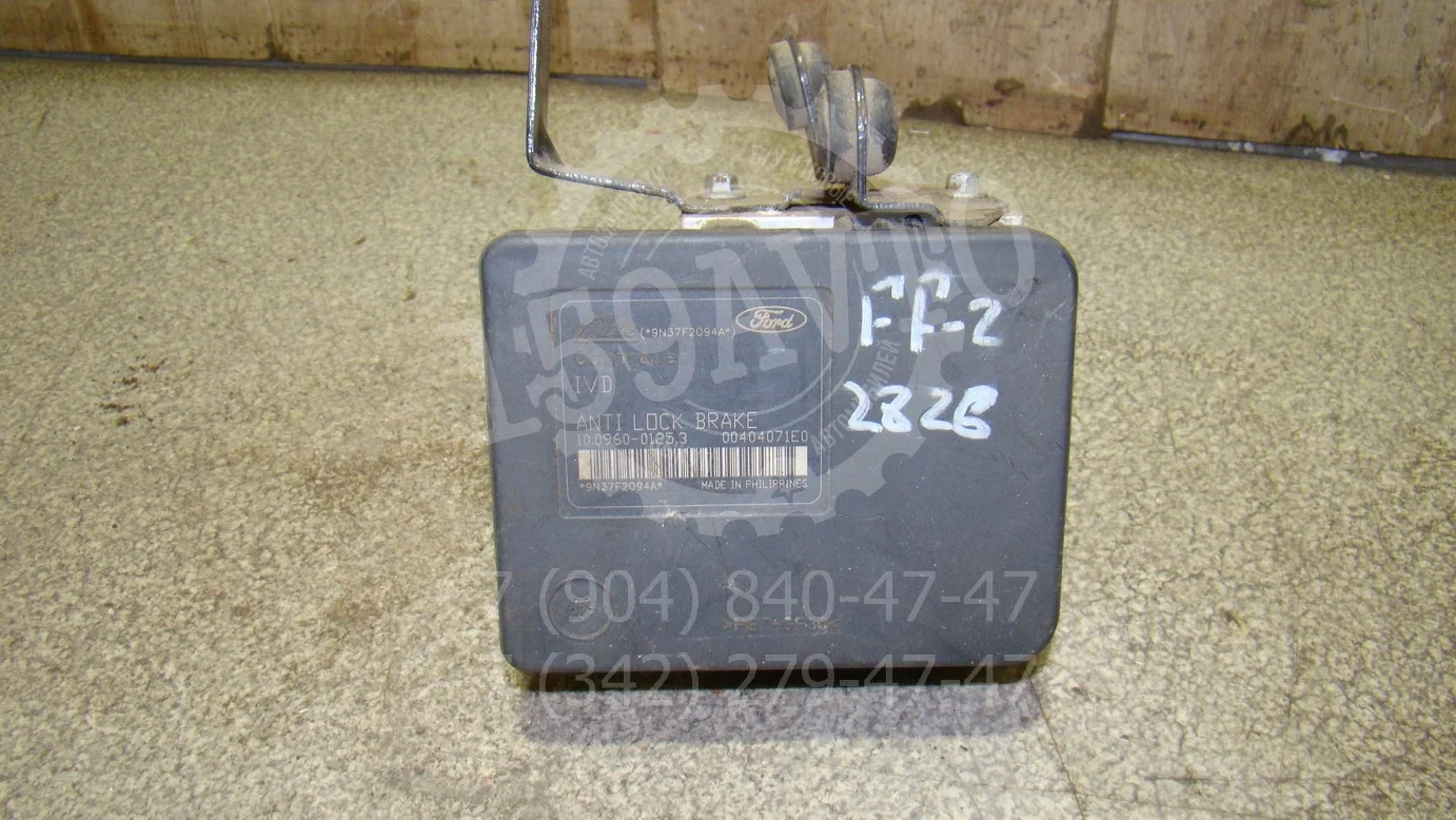 блок abs (насос) Ford Focus II 2005-2011