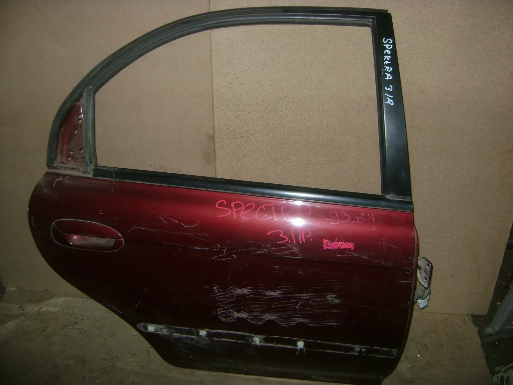 дверь Kia Spectra 2000-2011