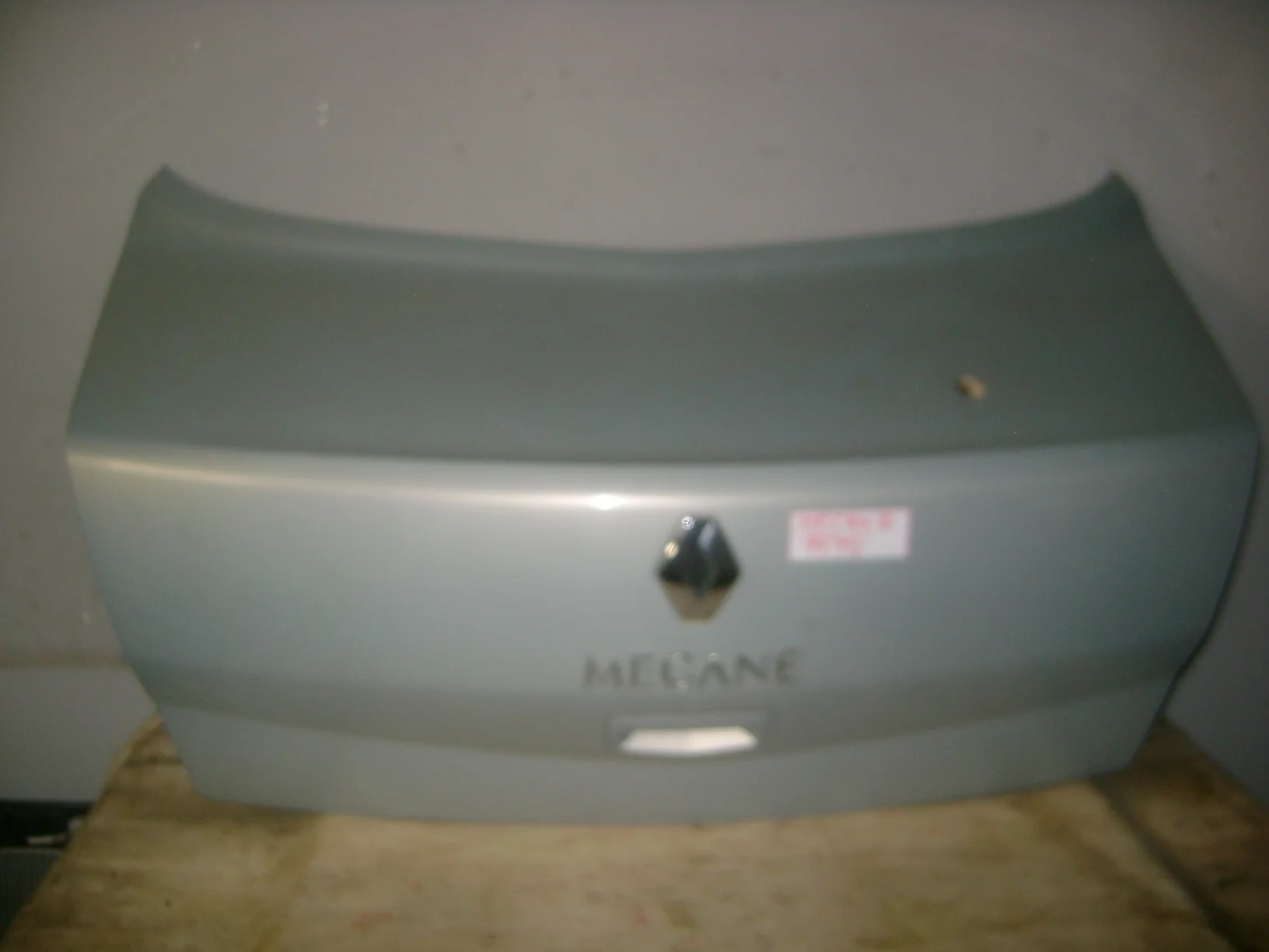 крышка багажника Renault Megane II 2002-2009
