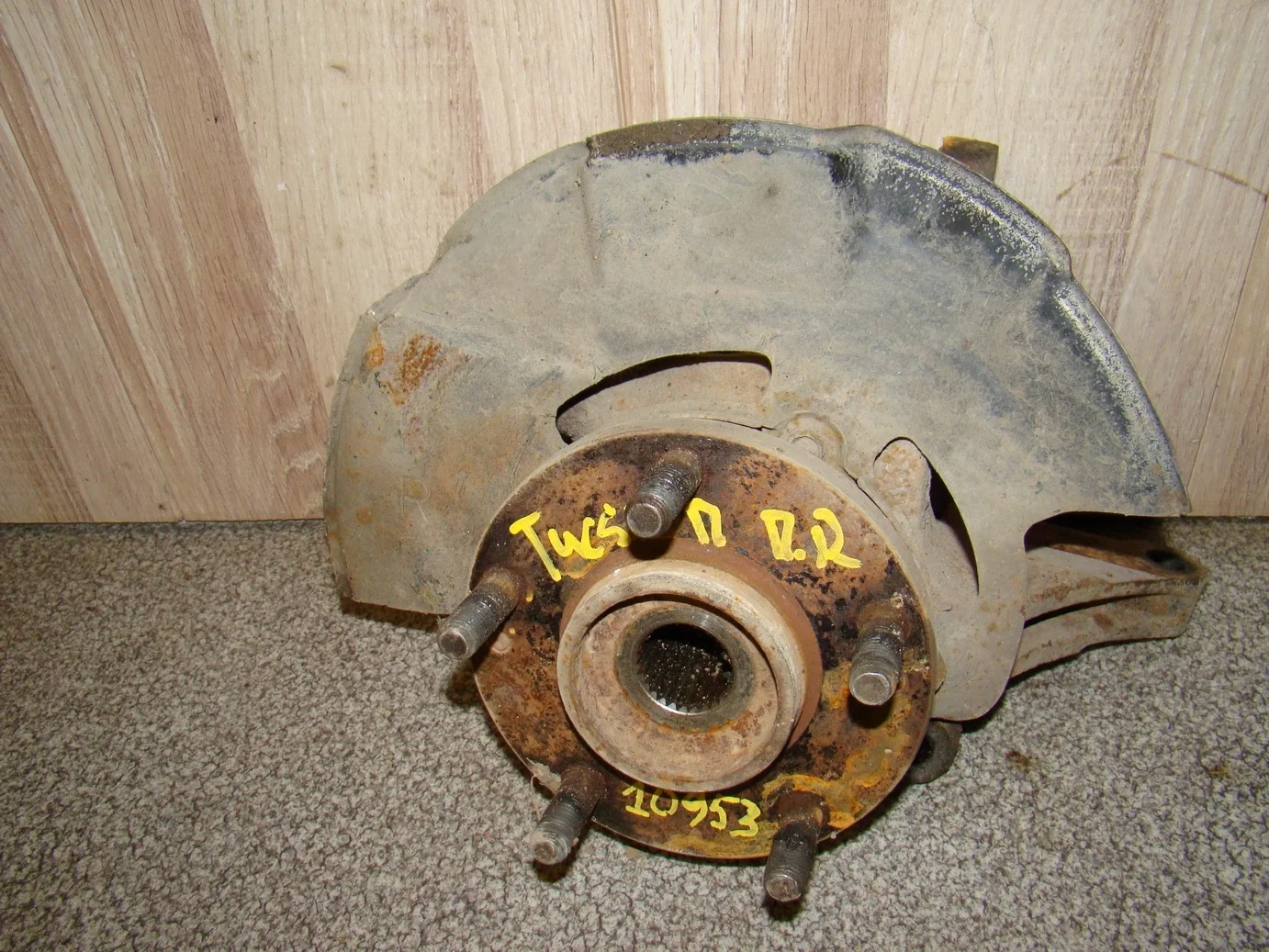 кулак поворотный Hyundai Tucson (JM) 2004-2009
