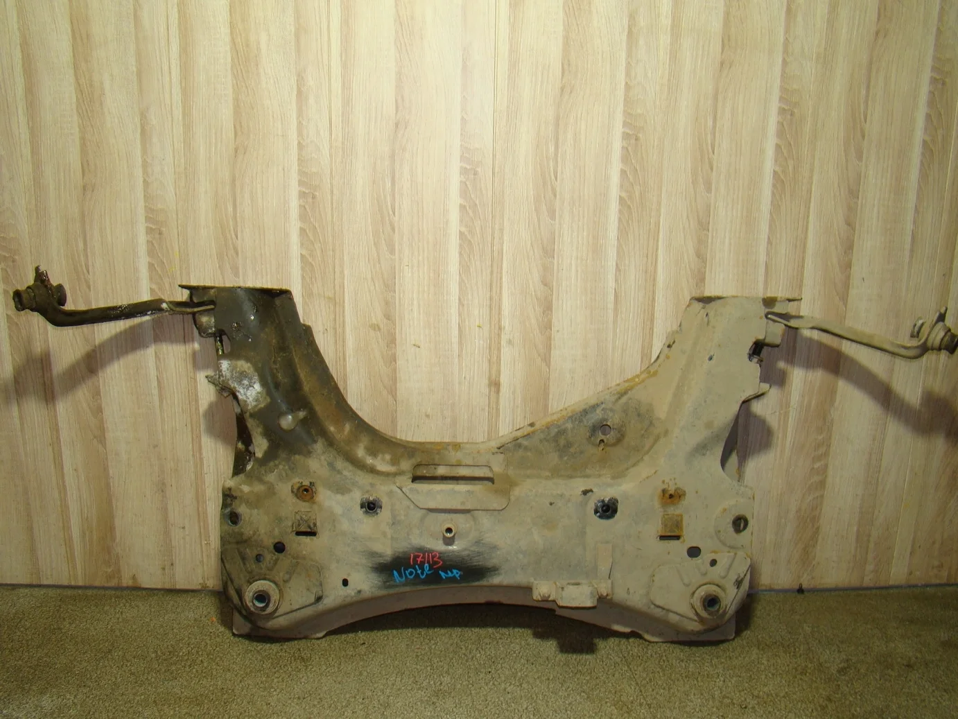 балка подмоторная Nissan Note (E11) 2004-2013