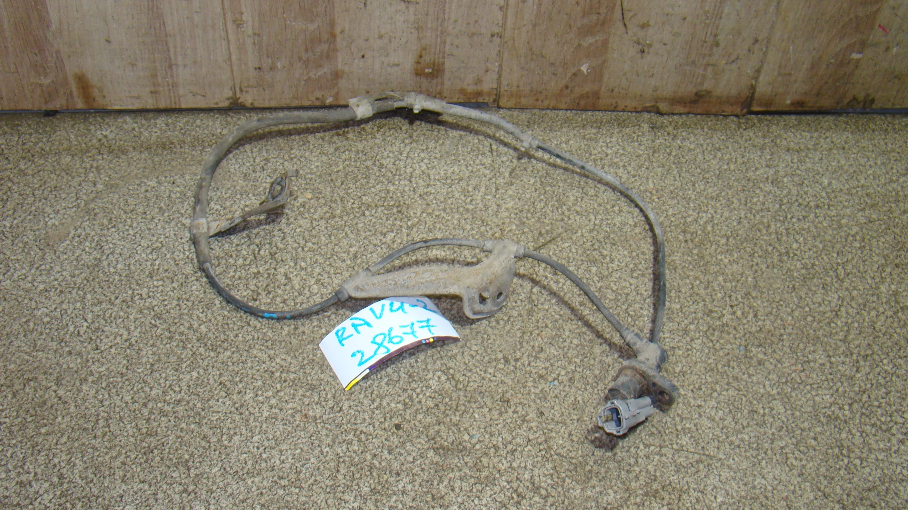 датчик abs Toyota RAV4 (XA20) 2000-2005