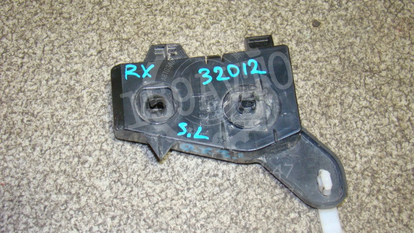 Кронштейн заднего бампера левый Lexus RX 300/330/350/400h (XU30) 2003-2008