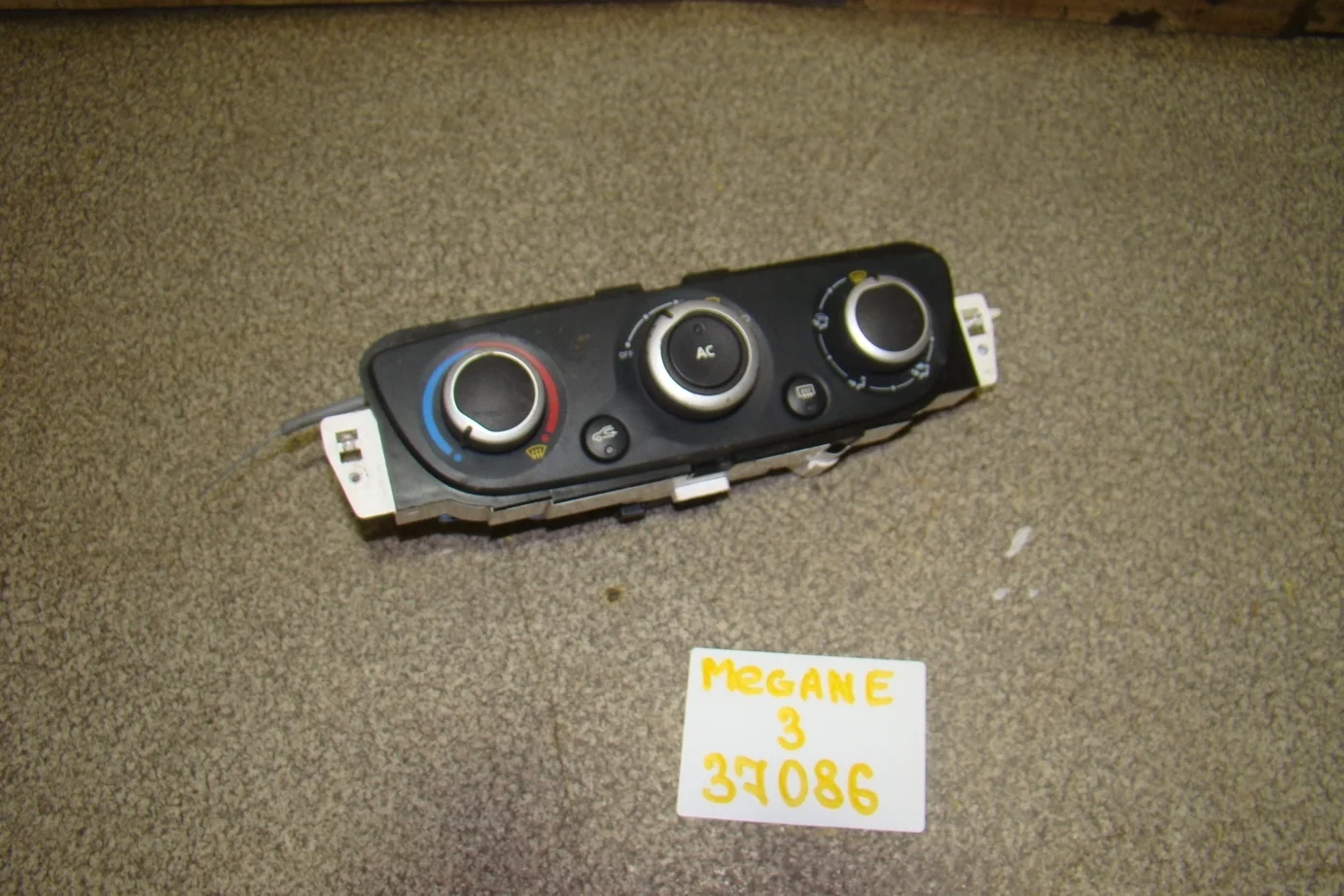 блок управления отопителем (печкой) Renault Megane III 2008-2016