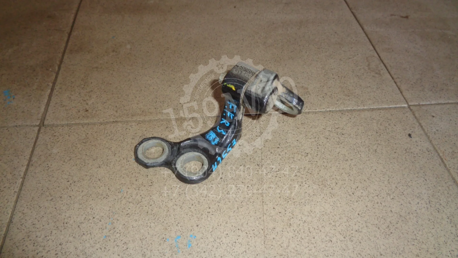 петля двери Ford Focus II 2005-2011