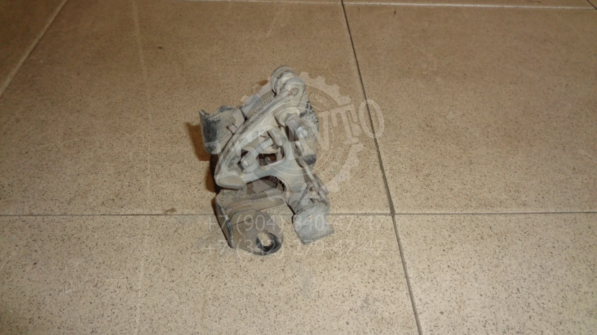 замок капота Mercedes-Benz C-Class (W203) 2000-2007