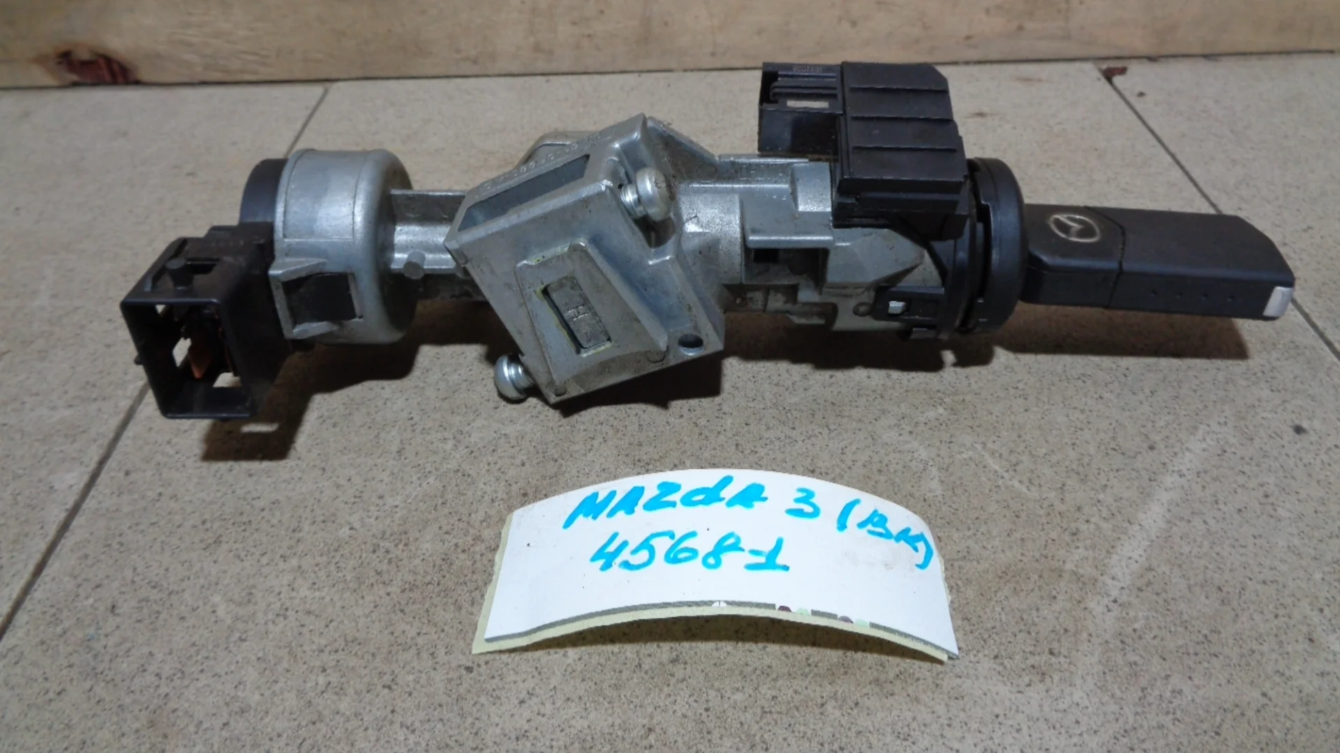 замок зажигания Mazda Mazda 3 (BK) 2002-2008