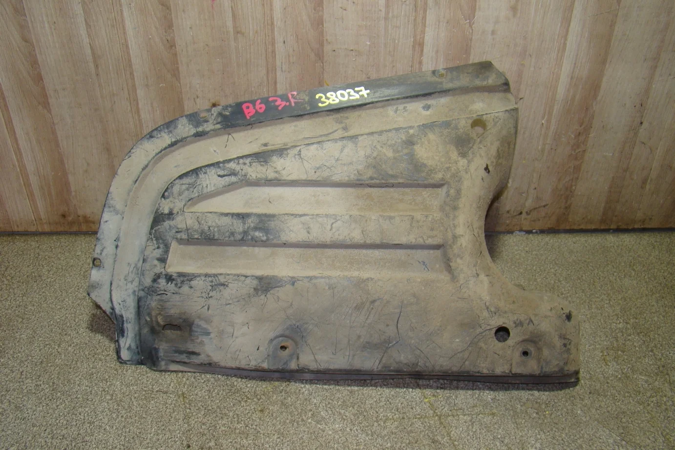 Пыльник (кузов наружные) VW Passat (B6) 2005-2010
