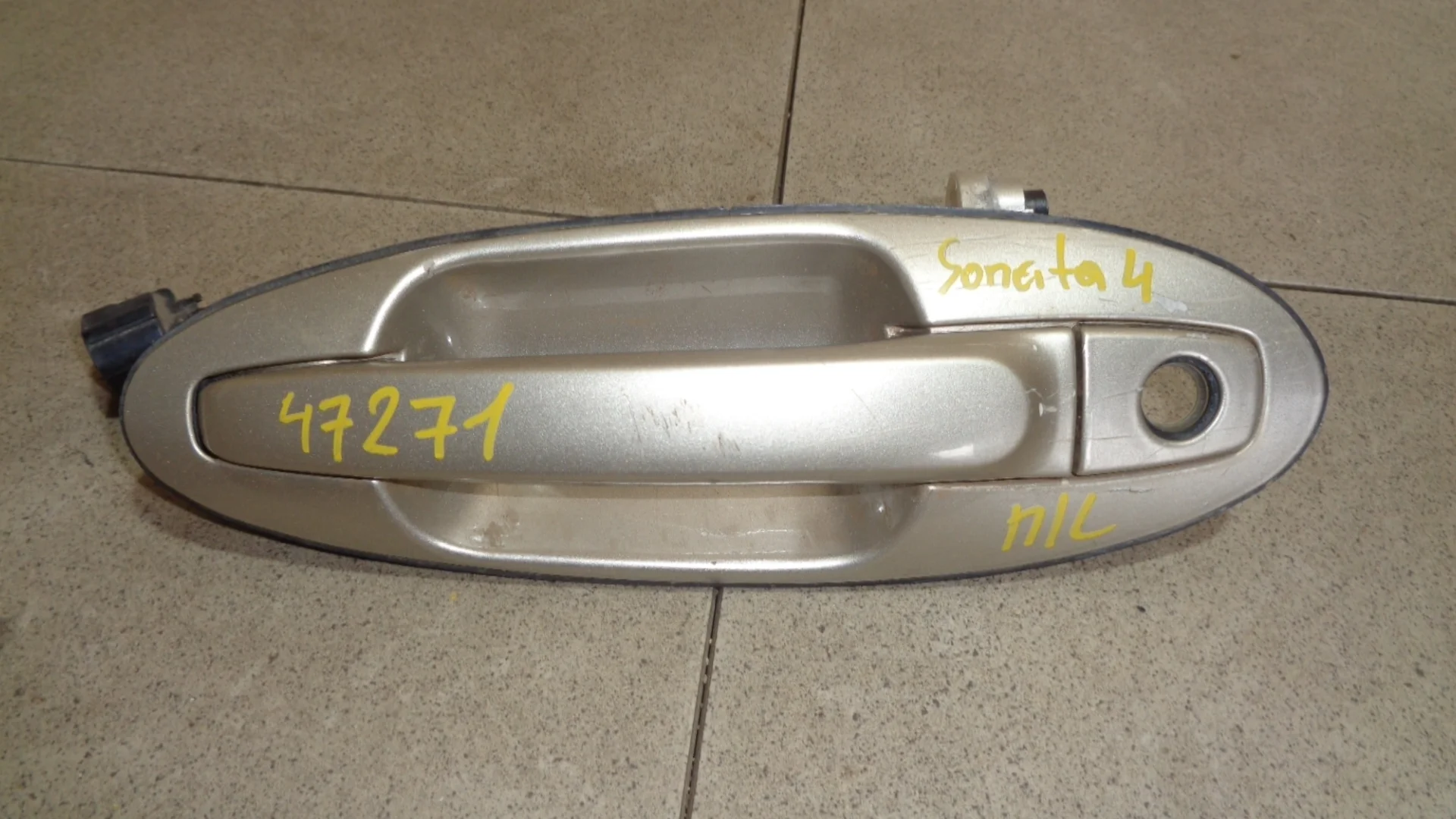 Ручка двери передней наружная левая Hyundai Sonata (EF) 1998-2012