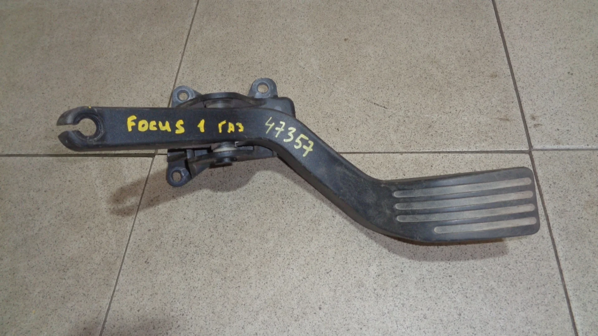 Педаль газа Ford Focus I 1998-2005