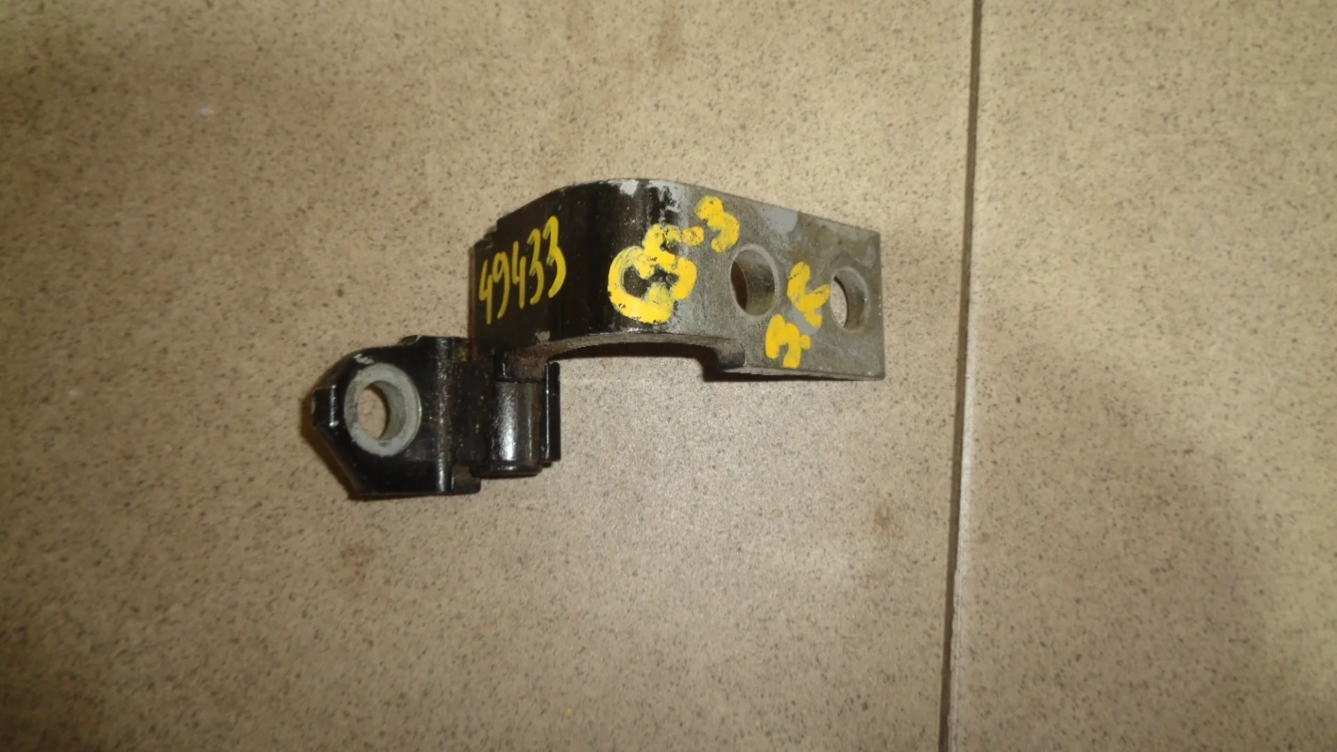 Петля двери задней правой верхняя Lexus GS 300/350/430/450h (S190) 2005-2011