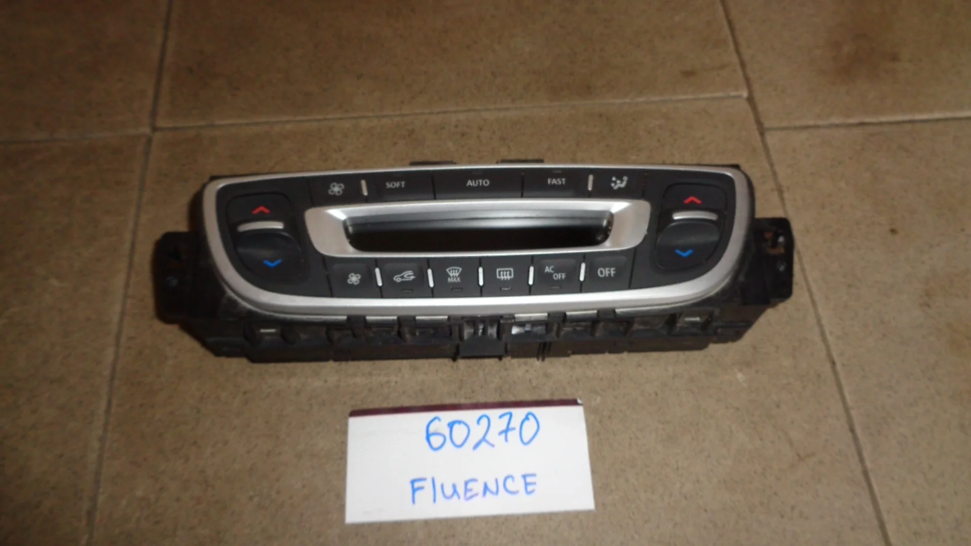 блок управления климатической установкой Renault Fluence 2010-2020
