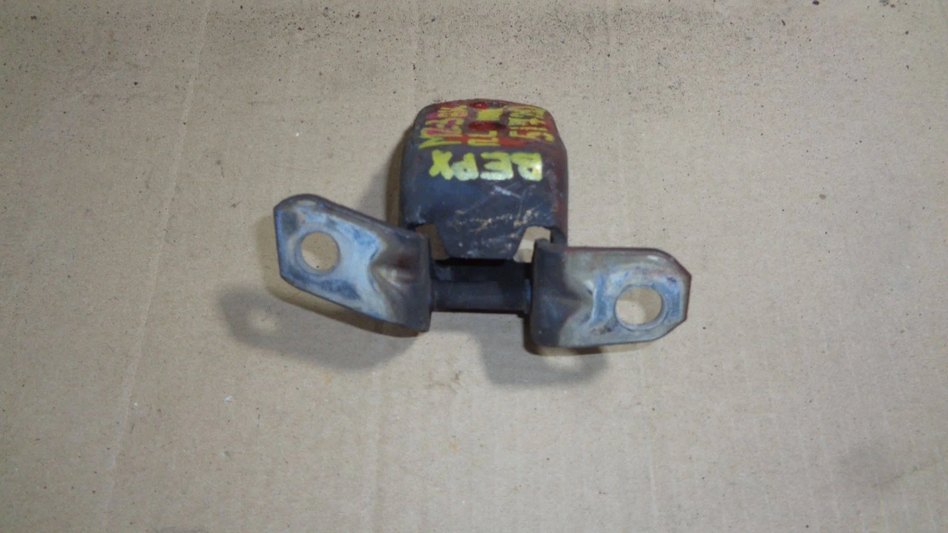 Петля двери передней Mazda Mazda 3 (BK) 2002-2008