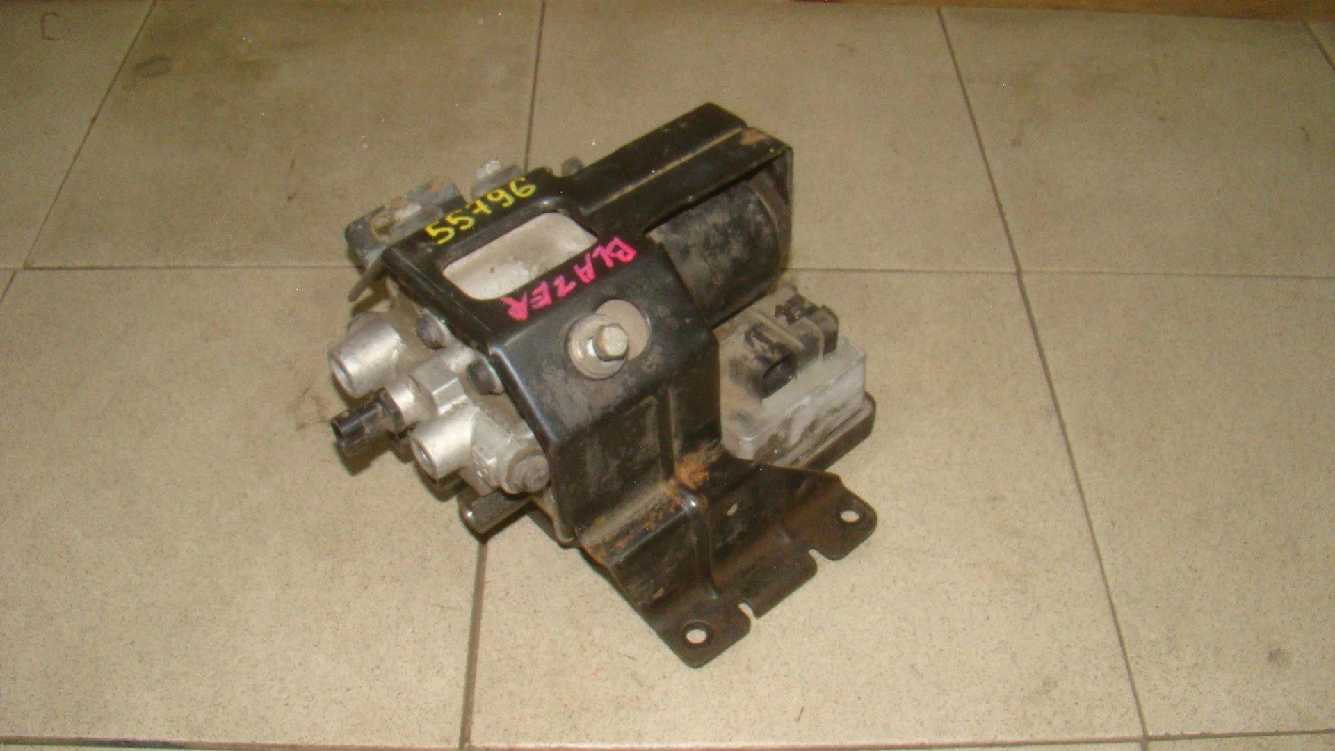 блок abs (насос) Chevrolet Blazer II 1995-2005