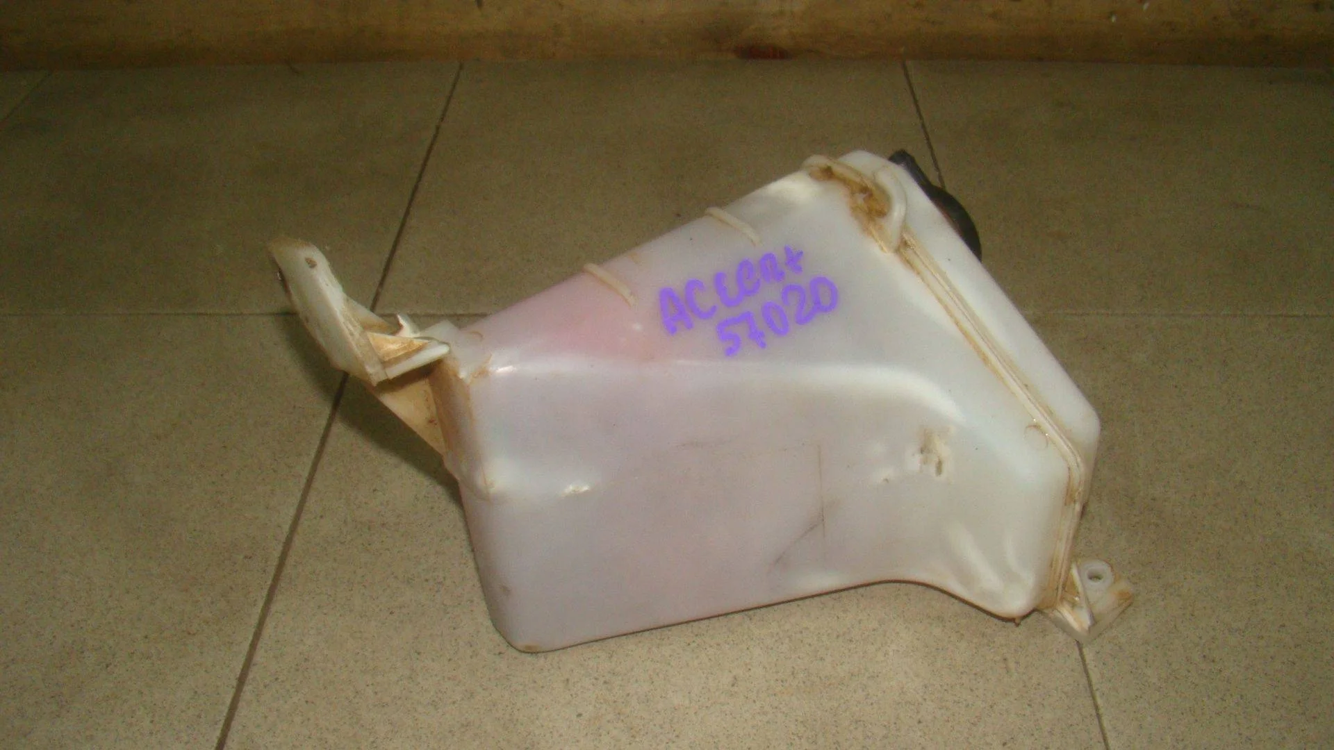 бачок расширительный Hyundai Accent (LC) (ТАГАЗ) 2000-2012