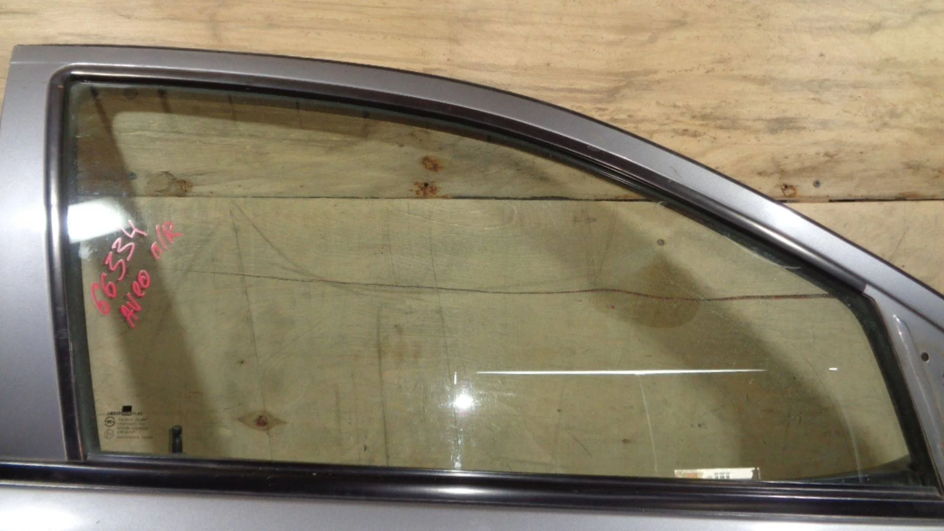 стекло двери Chevrolet Aveo (T250) 2008-2011