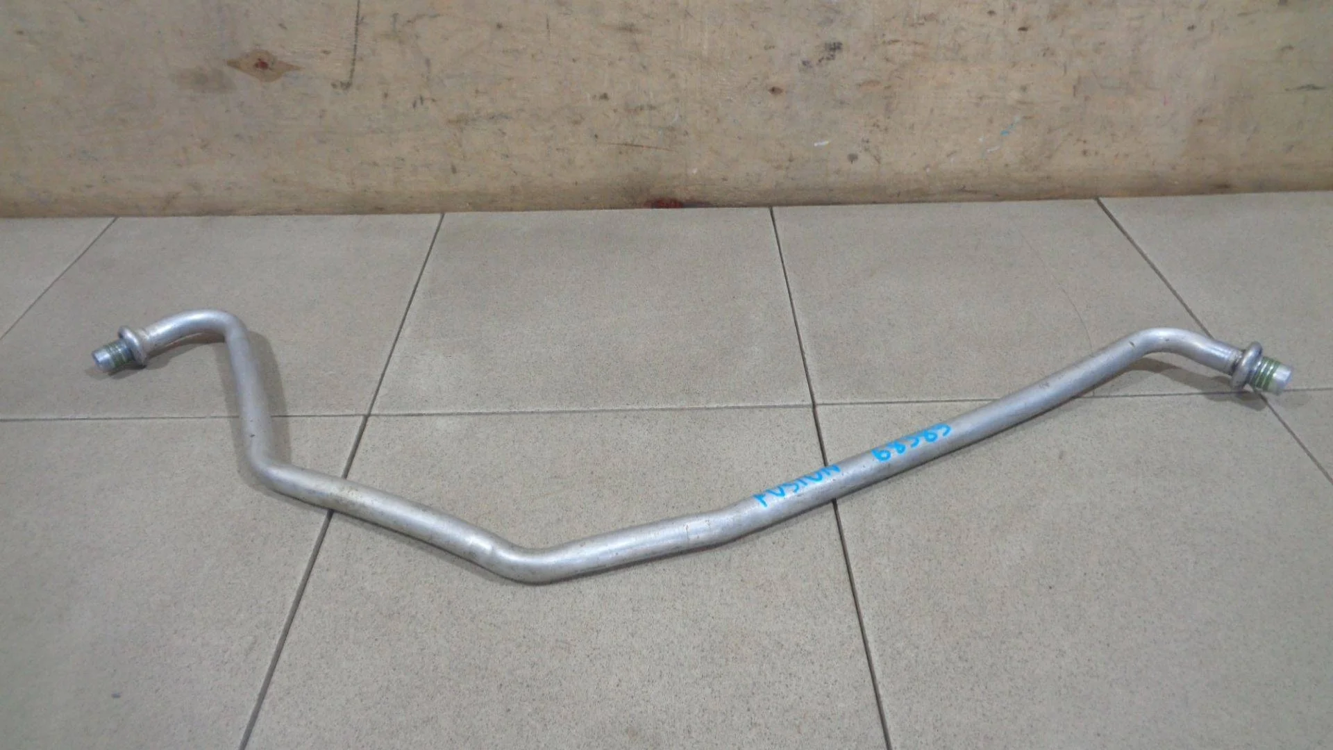 Трубка кондиционера Ford Fusion 2002-2012
