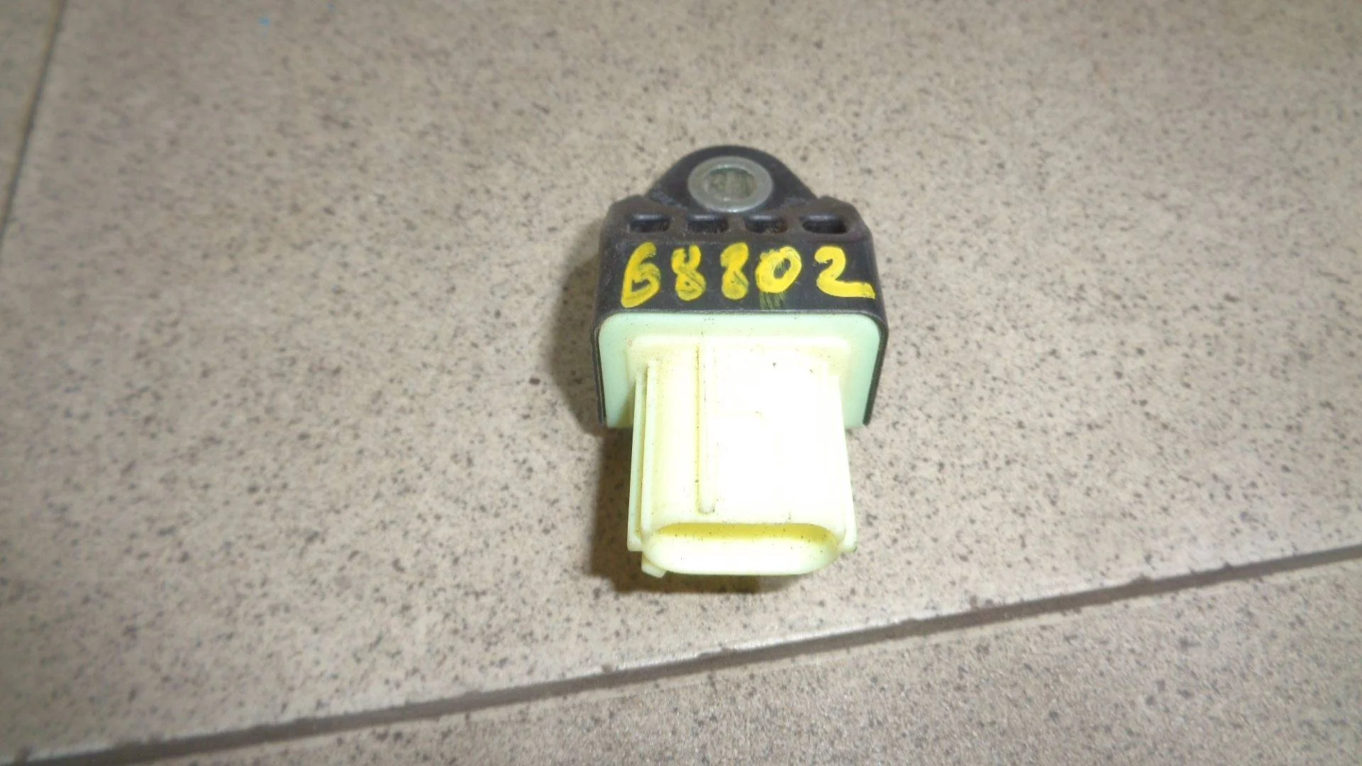 Датчик AIR BAG Toyota Camry XV40 2006-2011