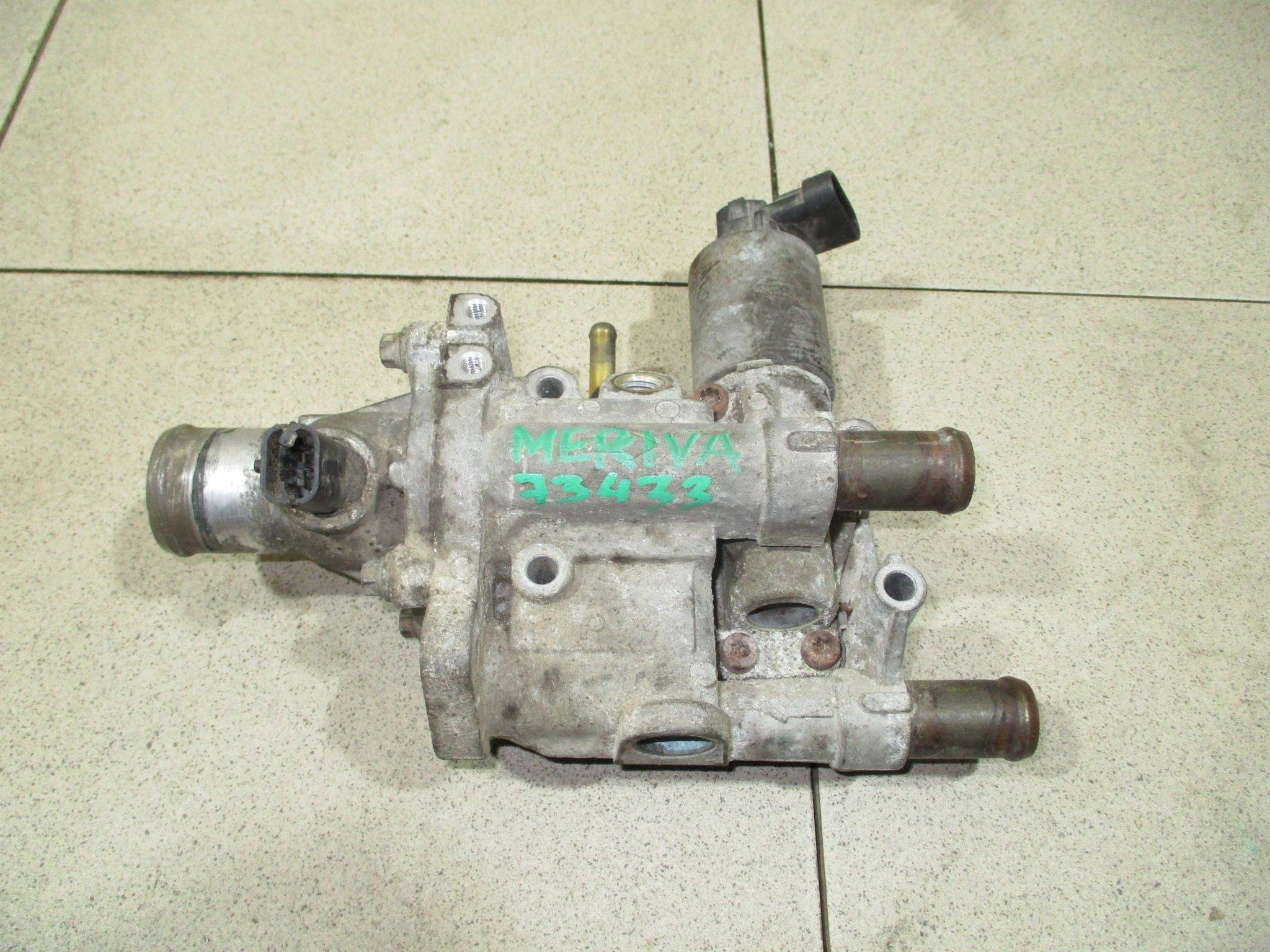 корпус термостата Opel Meriva A 2003-2012