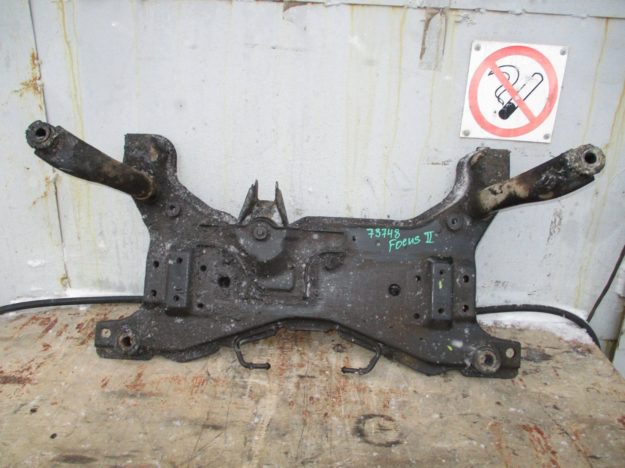 балка подмоторная Ford Focus II 2005-2011