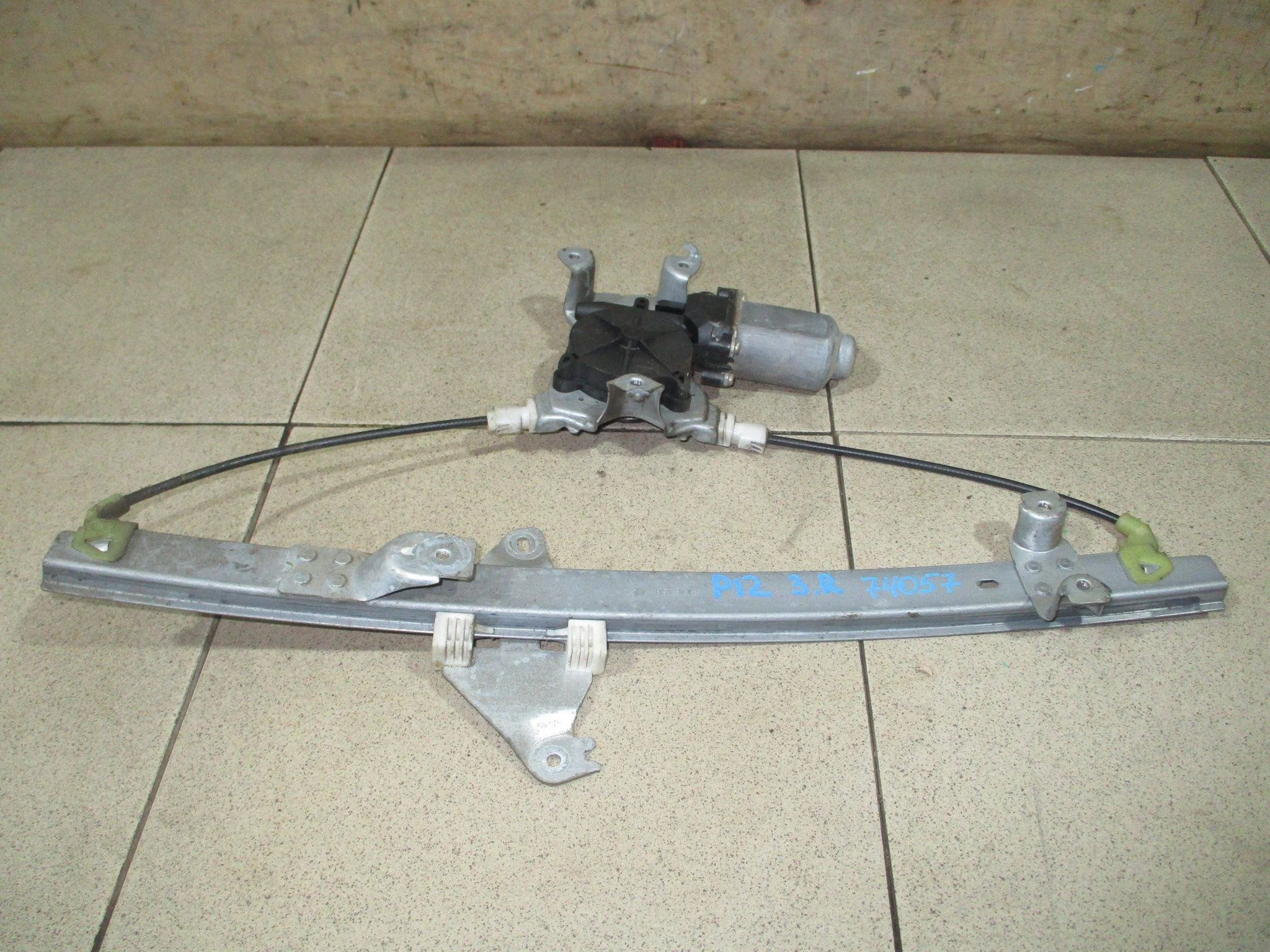стеклоподъемник электр. Nissan Primera (P12) 2001-2008