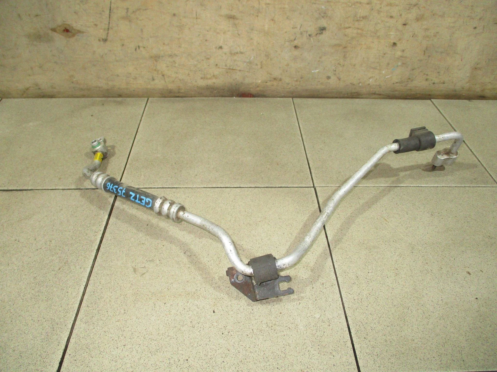трубка кондиционера Hyundai Getz 2002-2011
